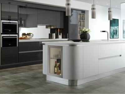 2813 Main Set Shot Images CC 1